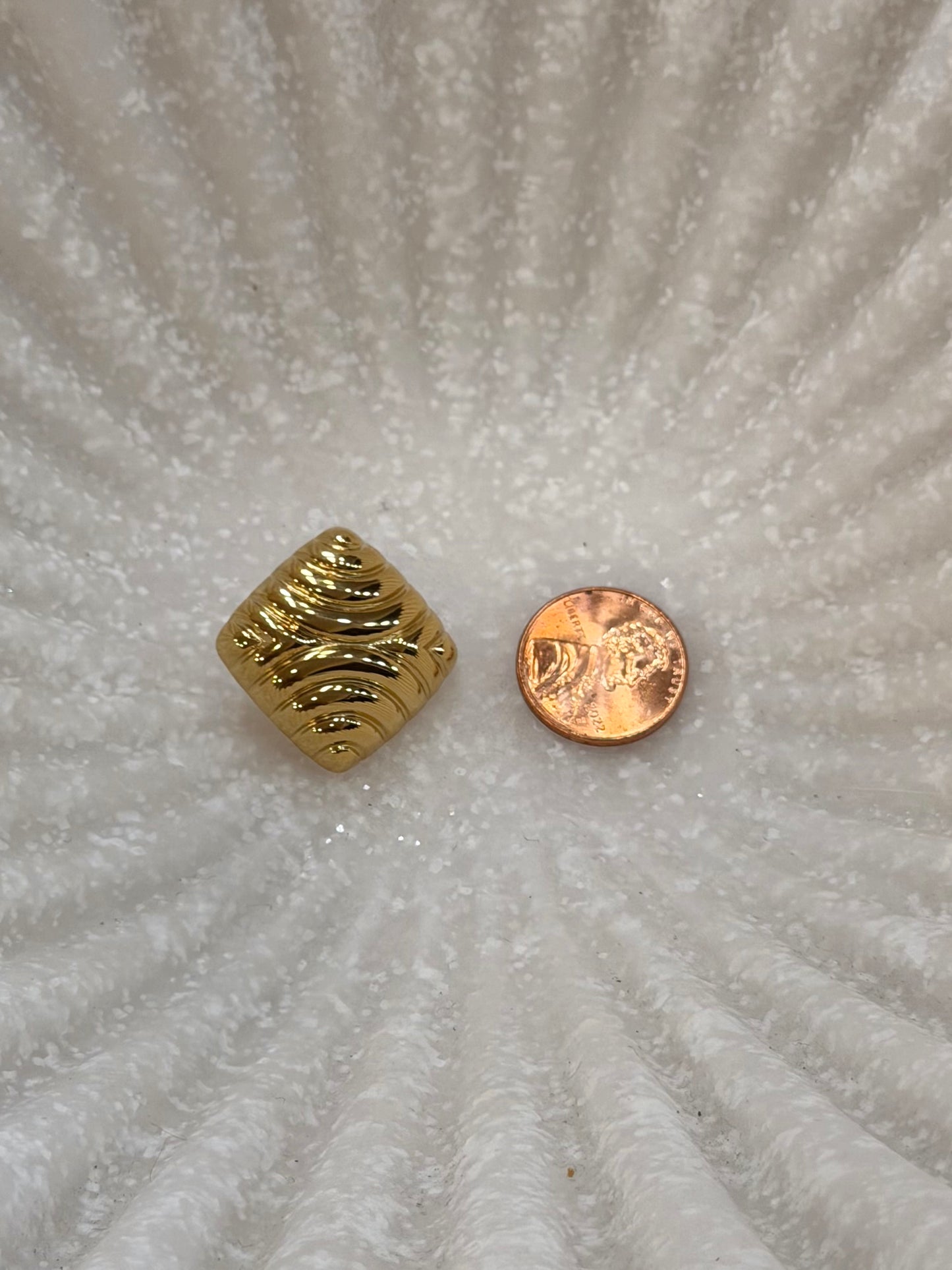Ciel Ear Studs